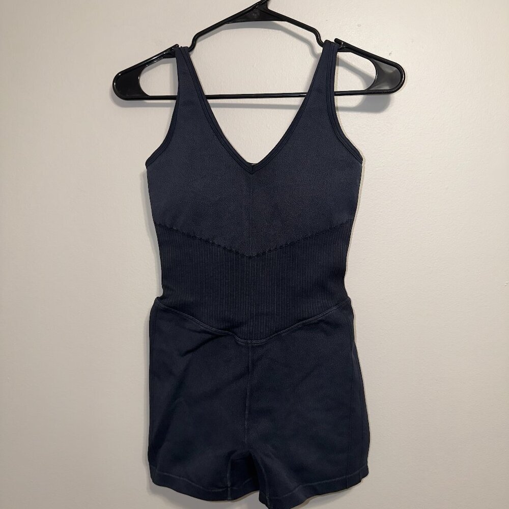 JoyLab Black Athletic Romper Size M Ribbed V Neck Activewear One Piece - Picture 2 of 6
